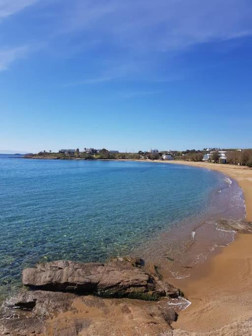 Hh Bay Apartment Logaras Luaran gambar